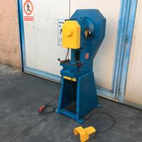 Pressa eccentrica secco ton. 8