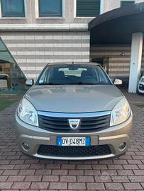 Dacia Sandero 1.4 8V GPL Lauréate