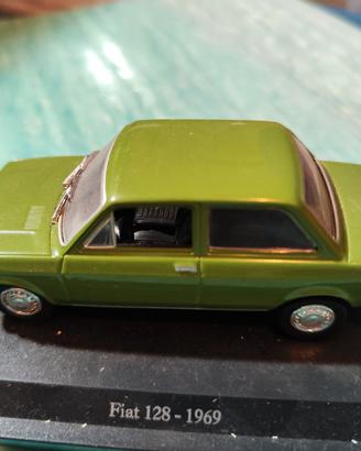 Automodello fiat 128 1969 Fiat story 1.53