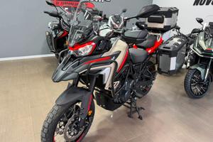 Benelli TRK 702 SABBIA A RATE DA 65€ AL MESE