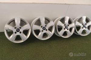 Cerchi in lega Ford Fiesta Focus Fusion 15