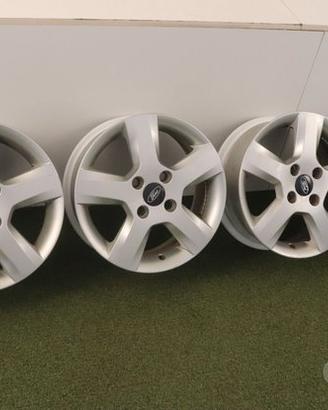 Cerchi in lega Ford Fiesta Focus Fusion 15