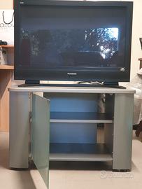Televisore con mobile porta Tv