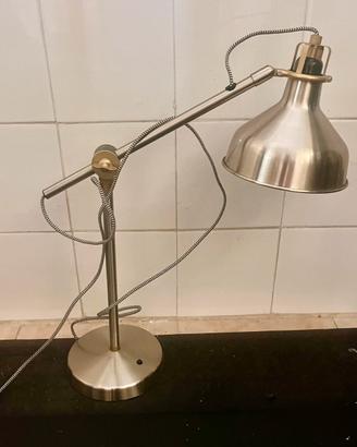 Lampada da tavolo mod Ranarp di ikea