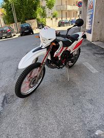 Moto Beta