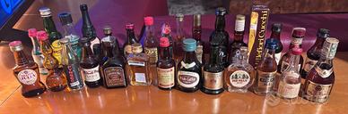 bottigliette di alcolici