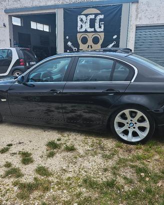 BMW SERIE 3 320D