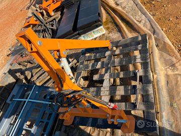 A276 - Gru posteriore per trattore