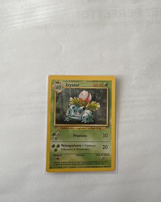 Carta Pokèmon IVYSAUR 30/102 set base ITA