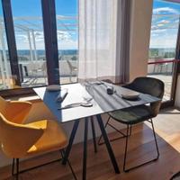 tavoli e sedie prezzi su richiesta