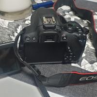 canon 700d 