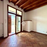 MONOLOCALE A CONCESIO