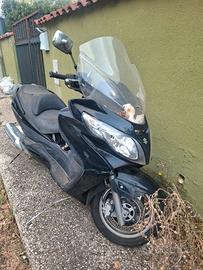 Suzuki burgman 400