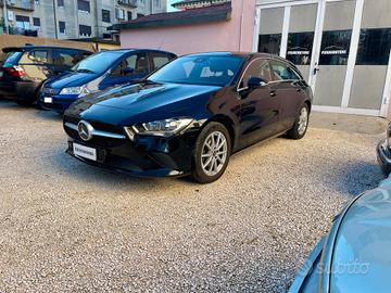 Mercedes-benz CLA 180 BENZINA Auto Shooting Brake 