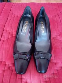 Scarpe pelle nera donna  Mugnaini Firenze