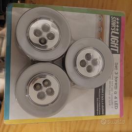 N°2 Set faretti a 4 led.
