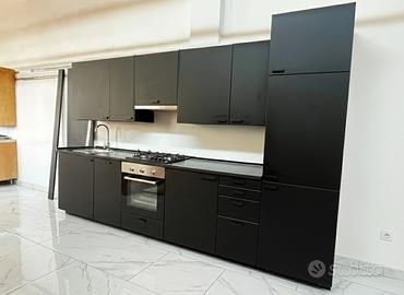 Cucina Nero Completa di Elettrodomestici