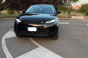 Ranger Rover evoque P300e