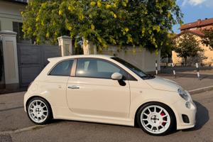 Abarth 500 ESSEESSE A LIBRETTO