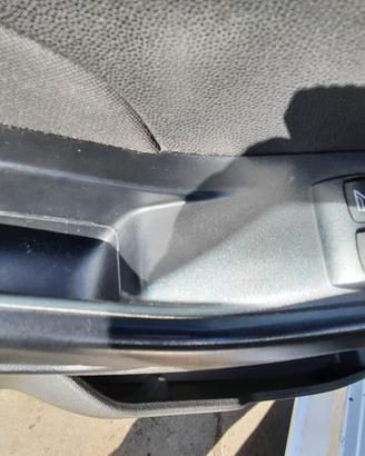 FORD FIESTA 2014 - PULSANTIERA ALZAVETRO ANTERIORE