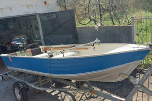 Barca canadian 3.72m con motoro Suzuki 6cv 4t