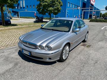 Jaguar x type 2500 v6 benzina