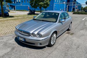 Jaguar x type 2500 v6 benzina