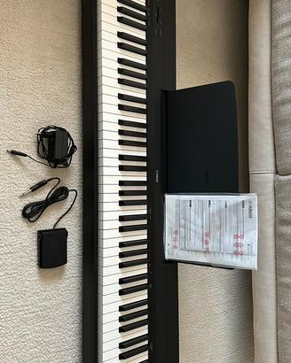 PIANOFORTE DIGITALE YAMAHA P-145