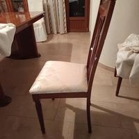 Tavolo e sedie per solotto