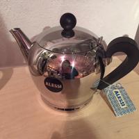 Officina Alessi: teiera o caffettiera