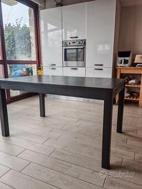 TAVOLO 140x80 (allungabile a 220) (+ 4 sedie)