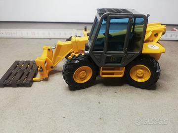 Modellino sc.1:35 JCB Loadall