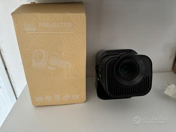 Proiettore con sistema android nuovo