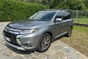Mitsubishi Outlander 2.2 DI-D 4WD Instyle 7p.