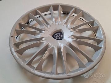 Copricerchio NON originale Lancia Ypsilon - 15"
