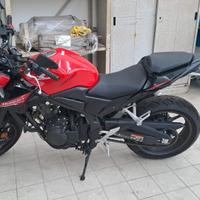 Honda hornet 500 2025