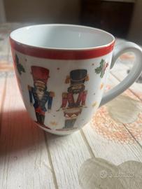 Tazza schiaccianoci natalizia