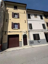 PALAZZINA A CANTIANO