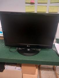  TV funzionante, marca LG