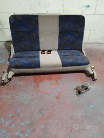 Sedile portabagagli Nissan Terrano 2