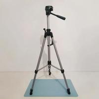 Treppiede Amazon Basics Nuovo