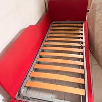 la struttura divano letto in legno