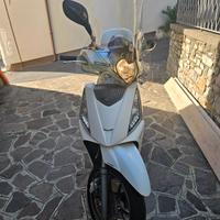 Kymco People 300i - abs perfetto