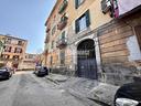 adz-corso-di-secondigliano-trilocale-con-posto