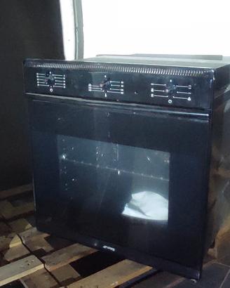 Forno ventilato Smeg classe A