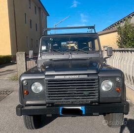 DEFENDER 90 TD5 2006