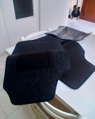 Accessori vari per auto
