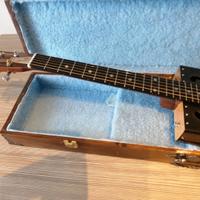 Cigarbox guitar resofonico metallo