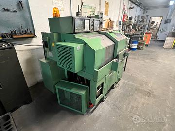 Tornio CNC TAKAMATSU a Utensili in Linea