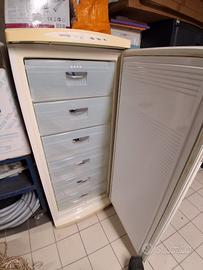 freezer  a cassettoni smeg